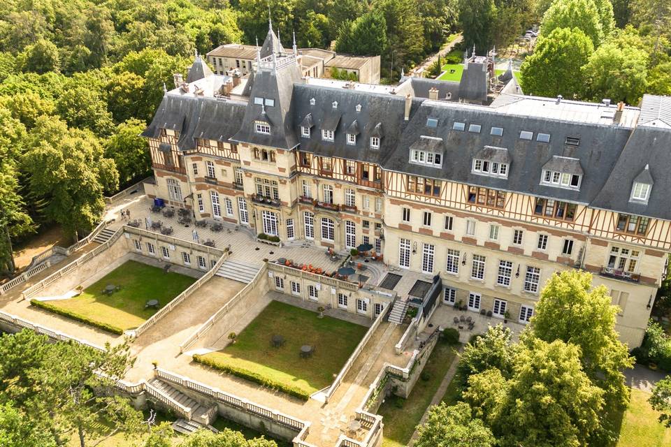 Ch&acirc;teau Jeanne & the Forest : des supports h&ocirc;teliers et de restauration sur mesure sign&eacute;s Bonaloca